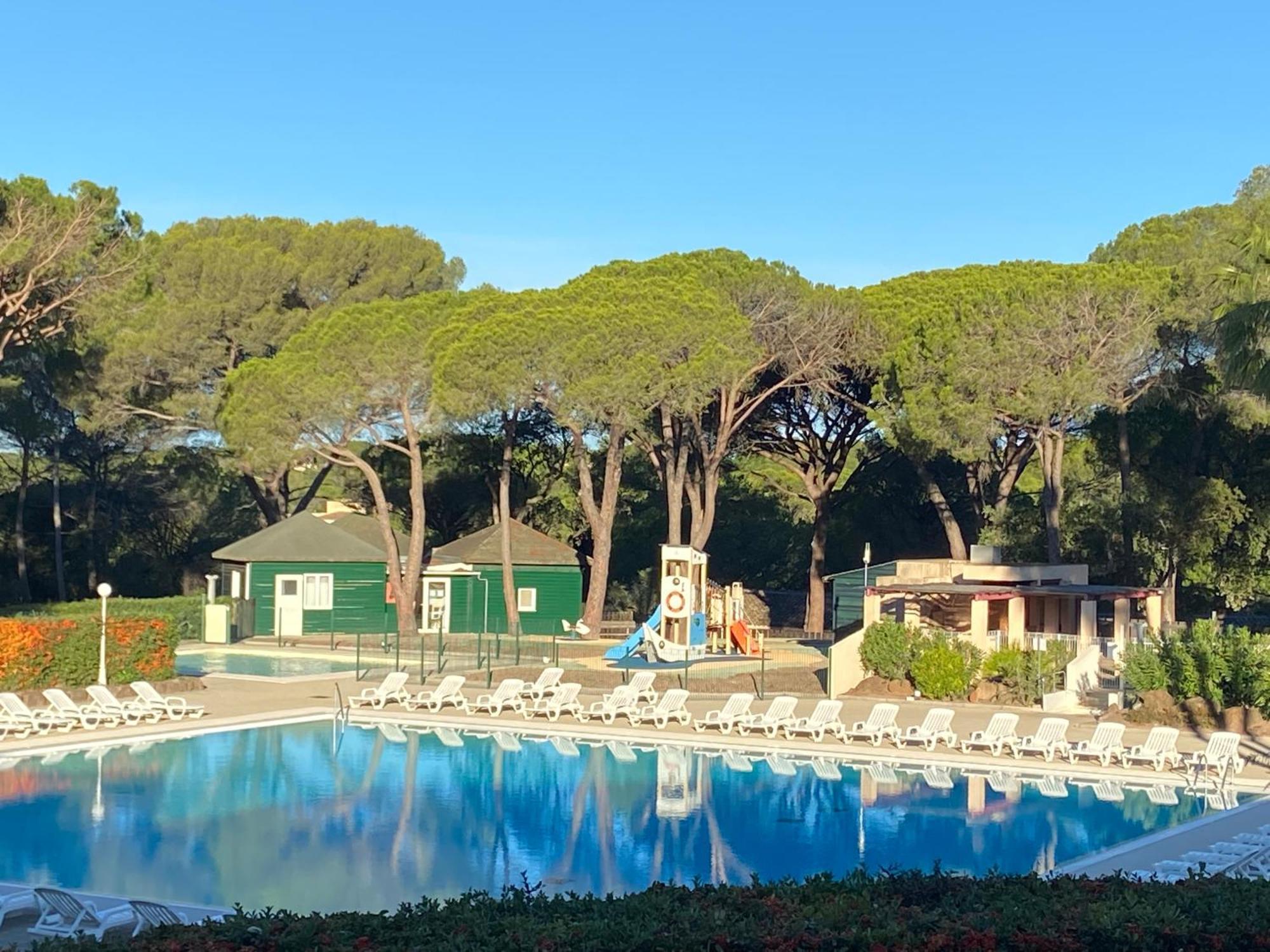 Domaine Valescure Appartement 1 Ou 2 Pieces Vue Jardin Ou Piscine Сен-Рафаэль Экстерьер фото