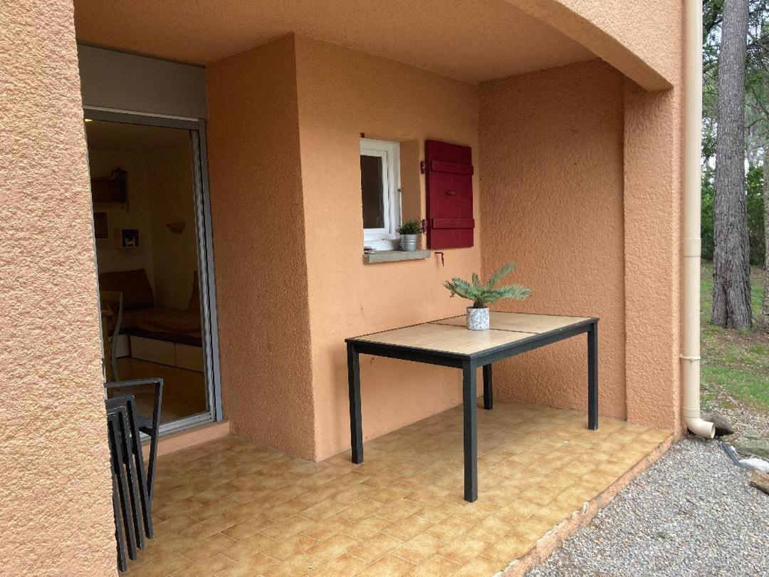 Domaine Valescure Appartement 1 Ou 2 Pieces Vue Jardin Ou Piscine Сен-Рафаэль Экстерьер фото